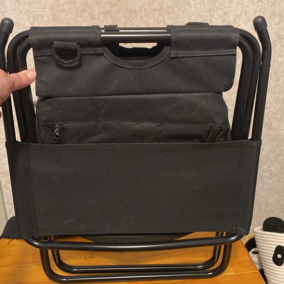 Harley Davidson Folding Camp Chair with Cooler under seat!!!! NWOT - Picture 8 of 8